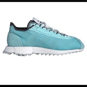 Wmns Adidas SL 7600 'Blue
Spirit'